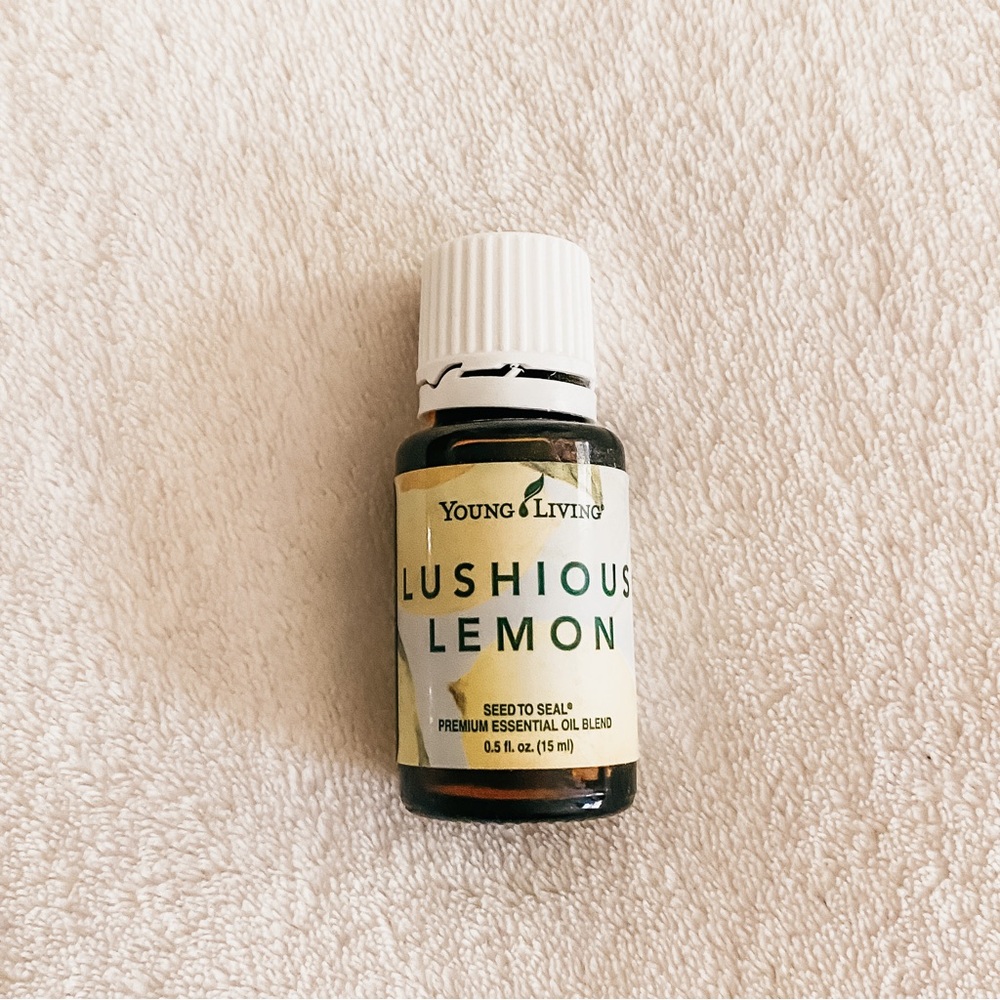 Young Living 15ml Lushious Lemon Essential Oils Blend | Lemon Myrtle, Lemon